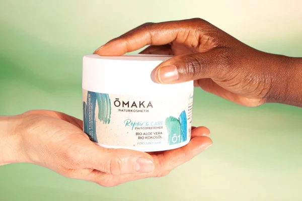 ŌMAKA 2in1 Conditioner Repair & Care BIO Aloe Vera & BIO Kokosöl 4